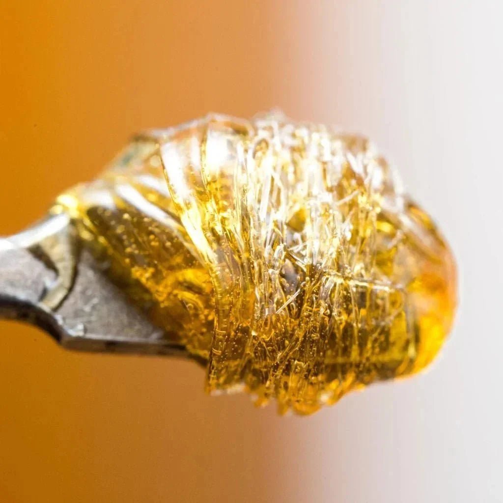 THC Concentrates Explained: Wax, Badder, Crumble & THCa