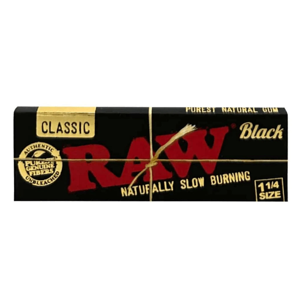 RAW Black 1¼ rolling papers, 32 leaves
